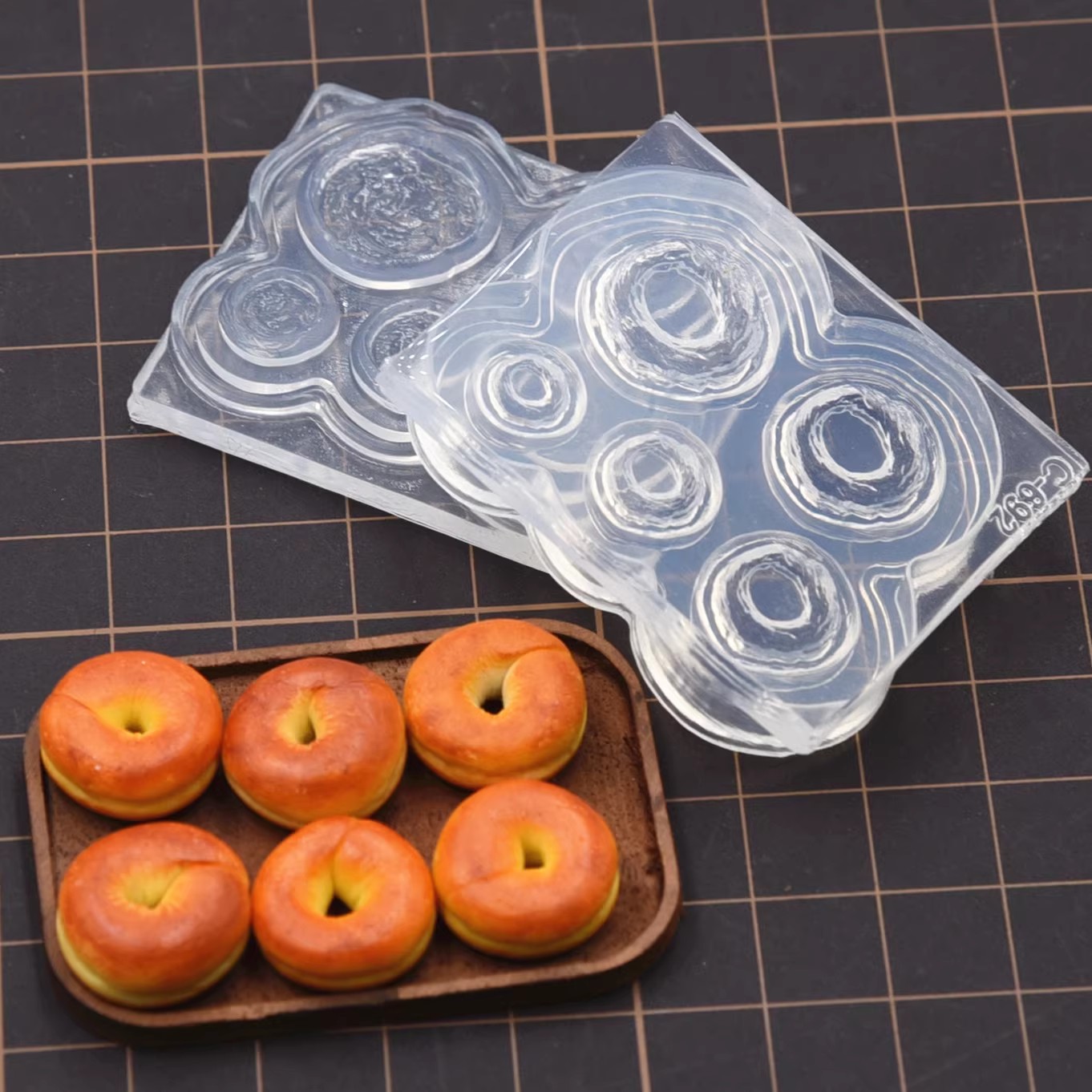 Donut Mold Silicone - Polymer Clay Mini 3D Bagel Brot